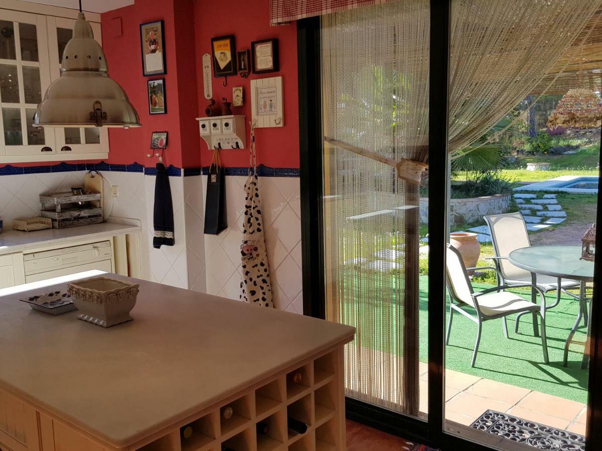 Villa Casa Encantadora Con Piscina Privada Y Chimenea Las Jaras Exterior foto